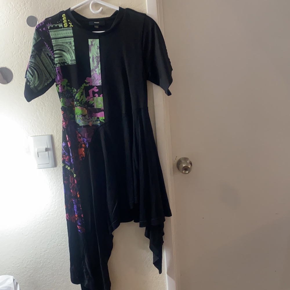 Dress - Picture 6 of 8